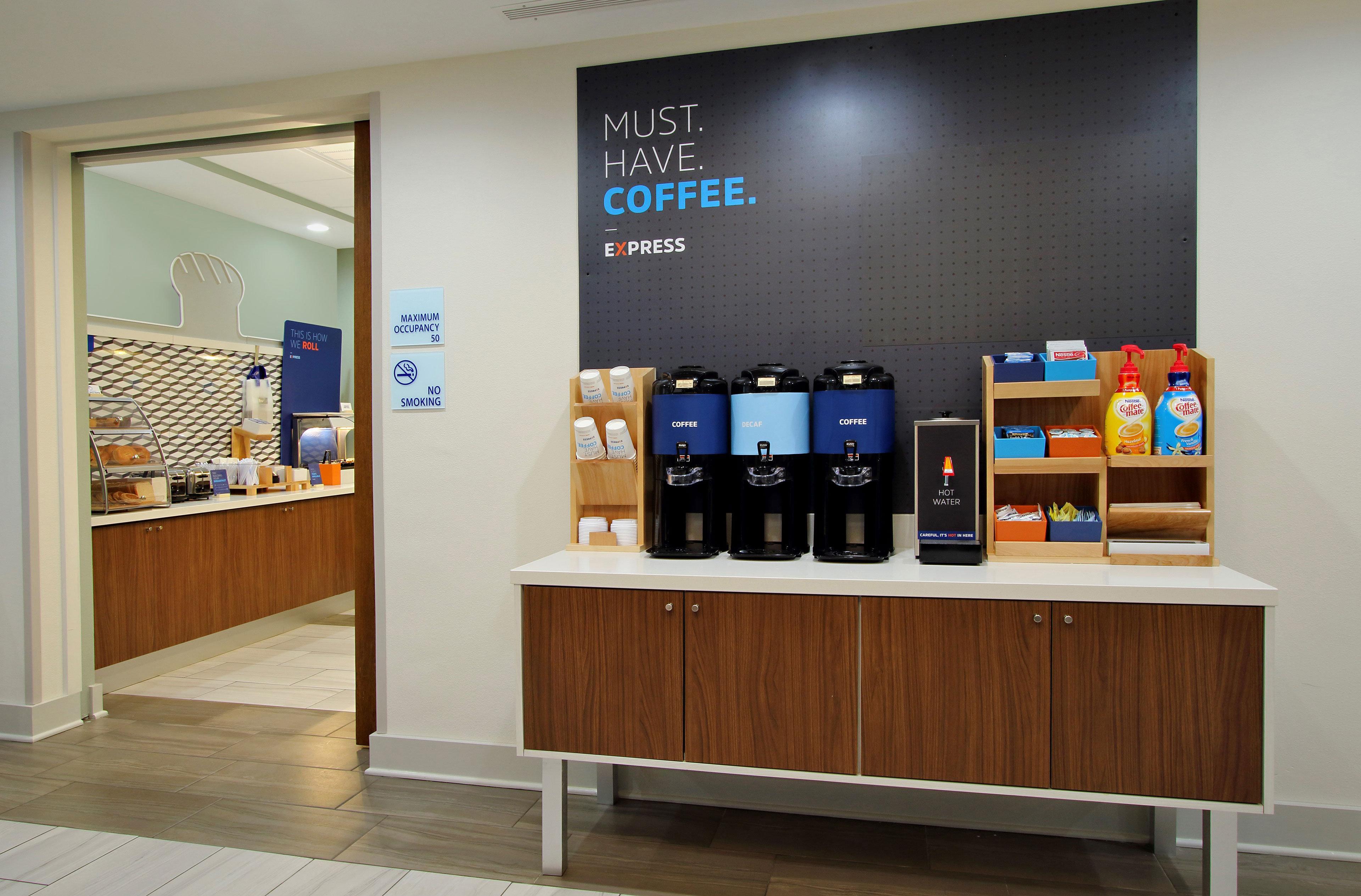 Holiday Inn Express Hotel & Suites Cadillac By Ihg Eksteriør billede
